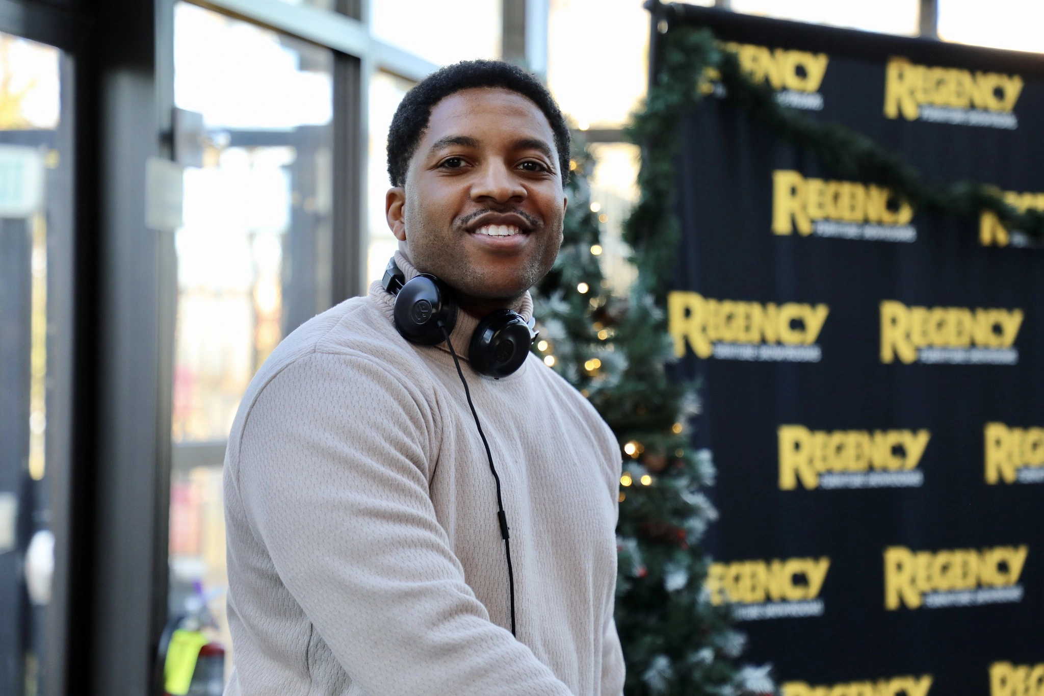 DJ Reese – corporate event MC managing audience energy at a large-scale convention