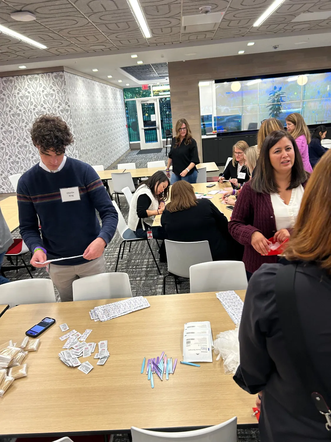 Kit build stations, gauze to tweezers