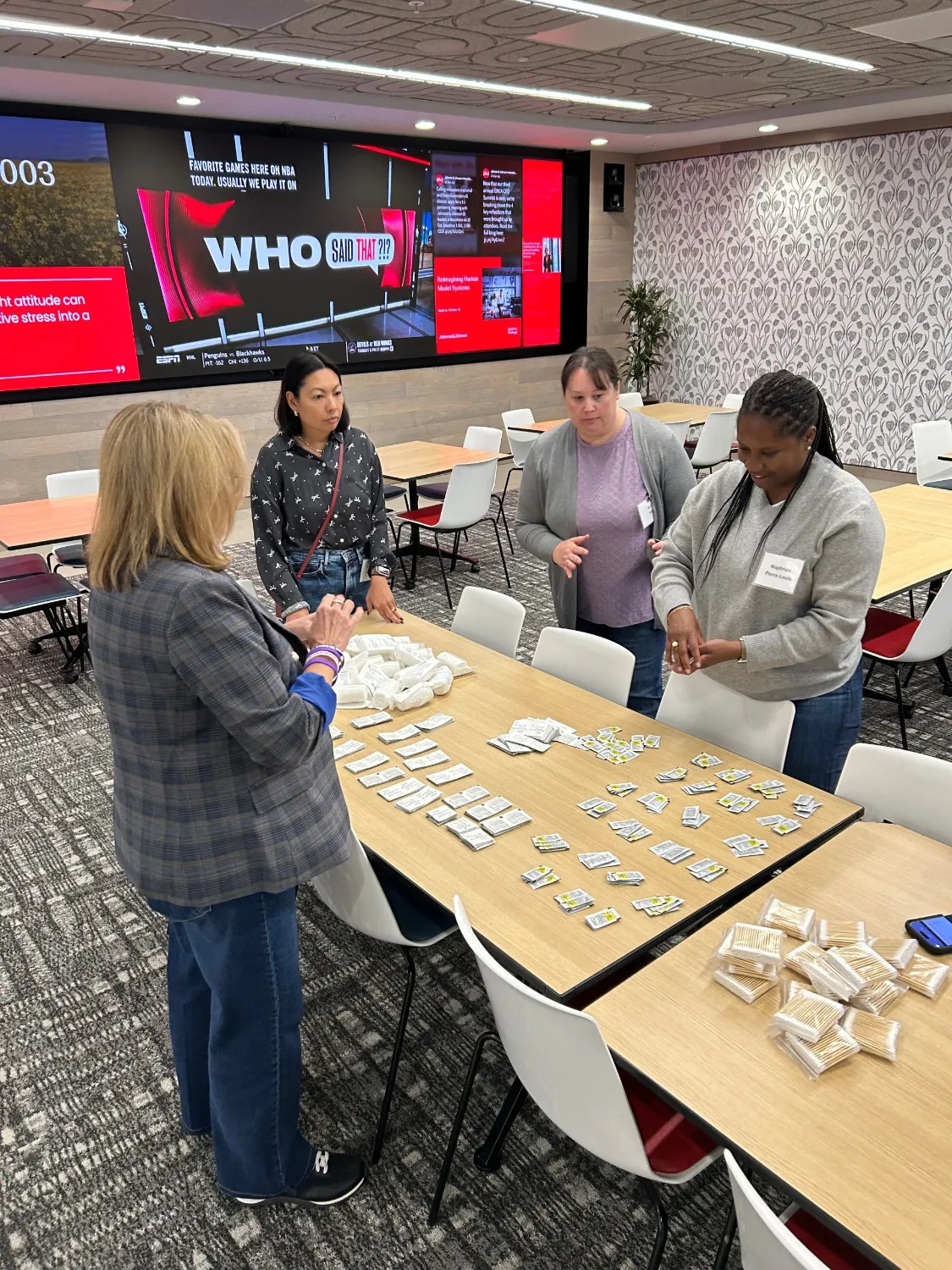 Sorting bandages, wipes and swabs