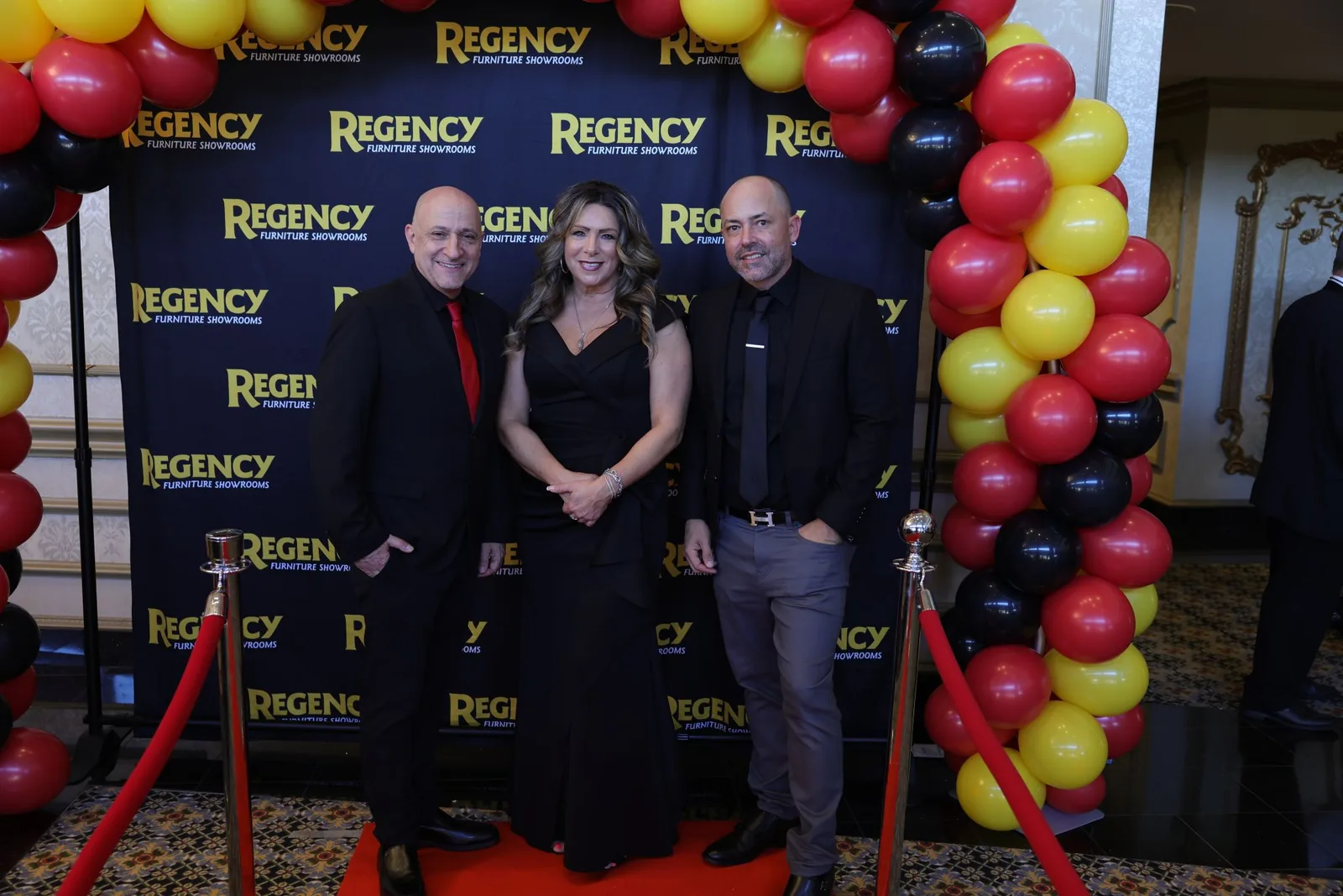 Regency Furniture Showrooms red carpet entrance with balloon arch at the RMS Dream Team Member Gala